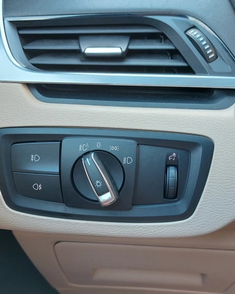 BMW X1 cena 83900 przebieg: 92000, rok produkcji 2016 z Pszczyna małe 704